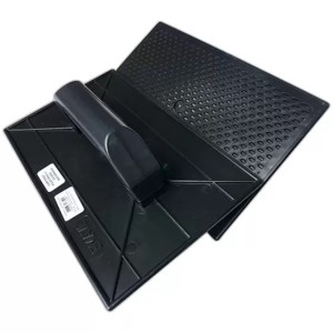 Desempenadeira Corrugada Preta 22X34 EMAVE